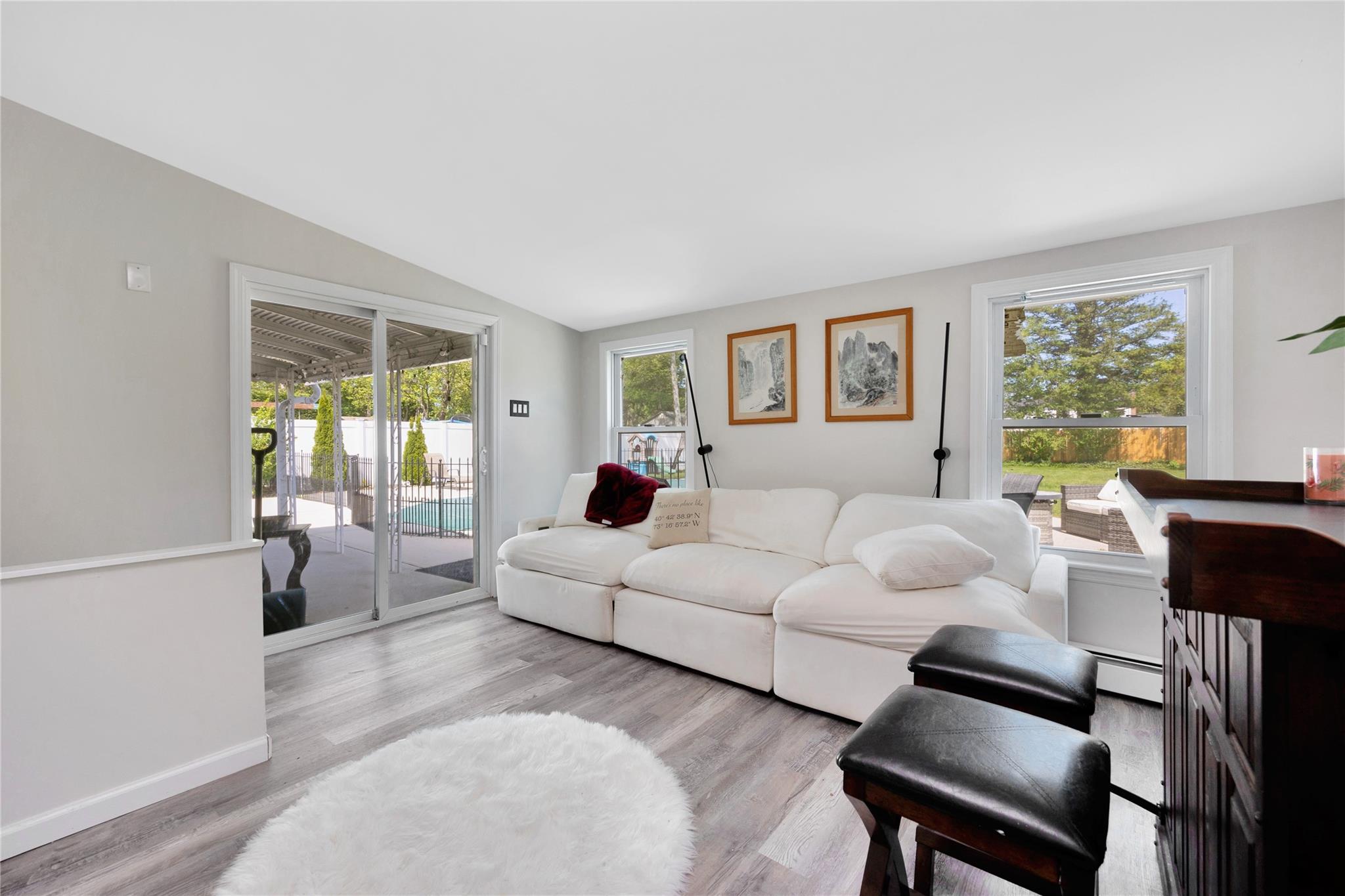 651 Hyman Avenue, Bay Shore, New York image 12