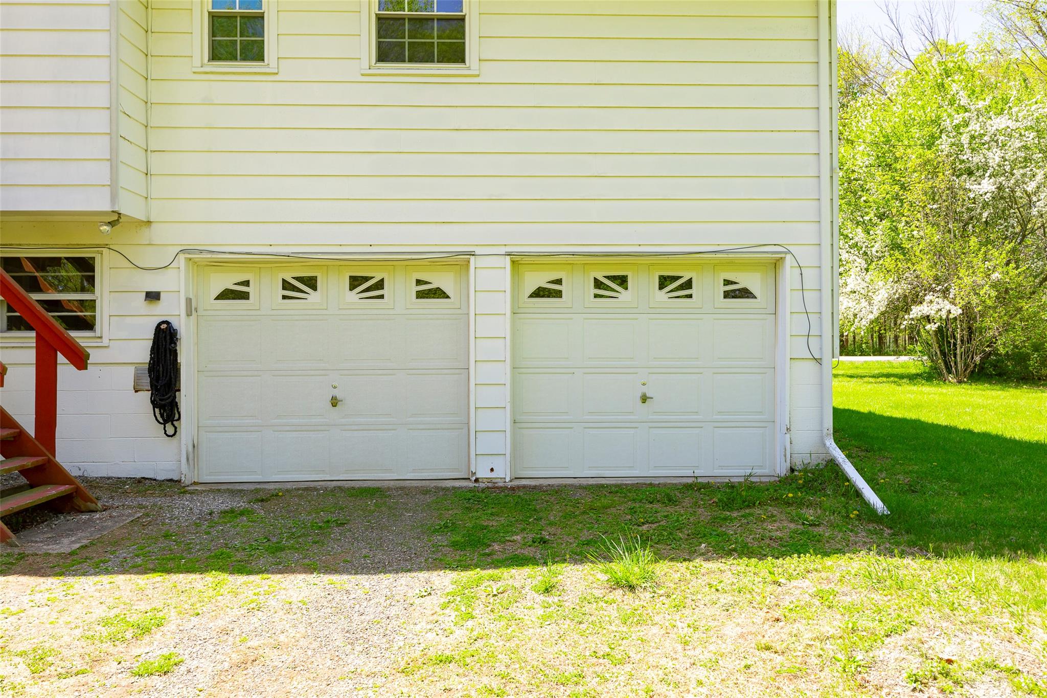 500 N Quaker Lane, Hyde Park, New York image 20