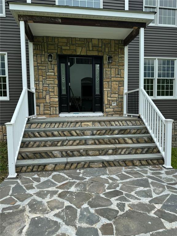 45 Manor Drive, Poughkeepsie, New York image 8