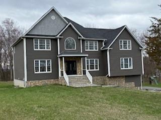45 Manor Drive, Poughkeepsie, New York image 2