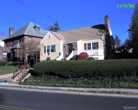 Homes For Rent - 263 N Regent Street<br/> Port Chester, NY 10573