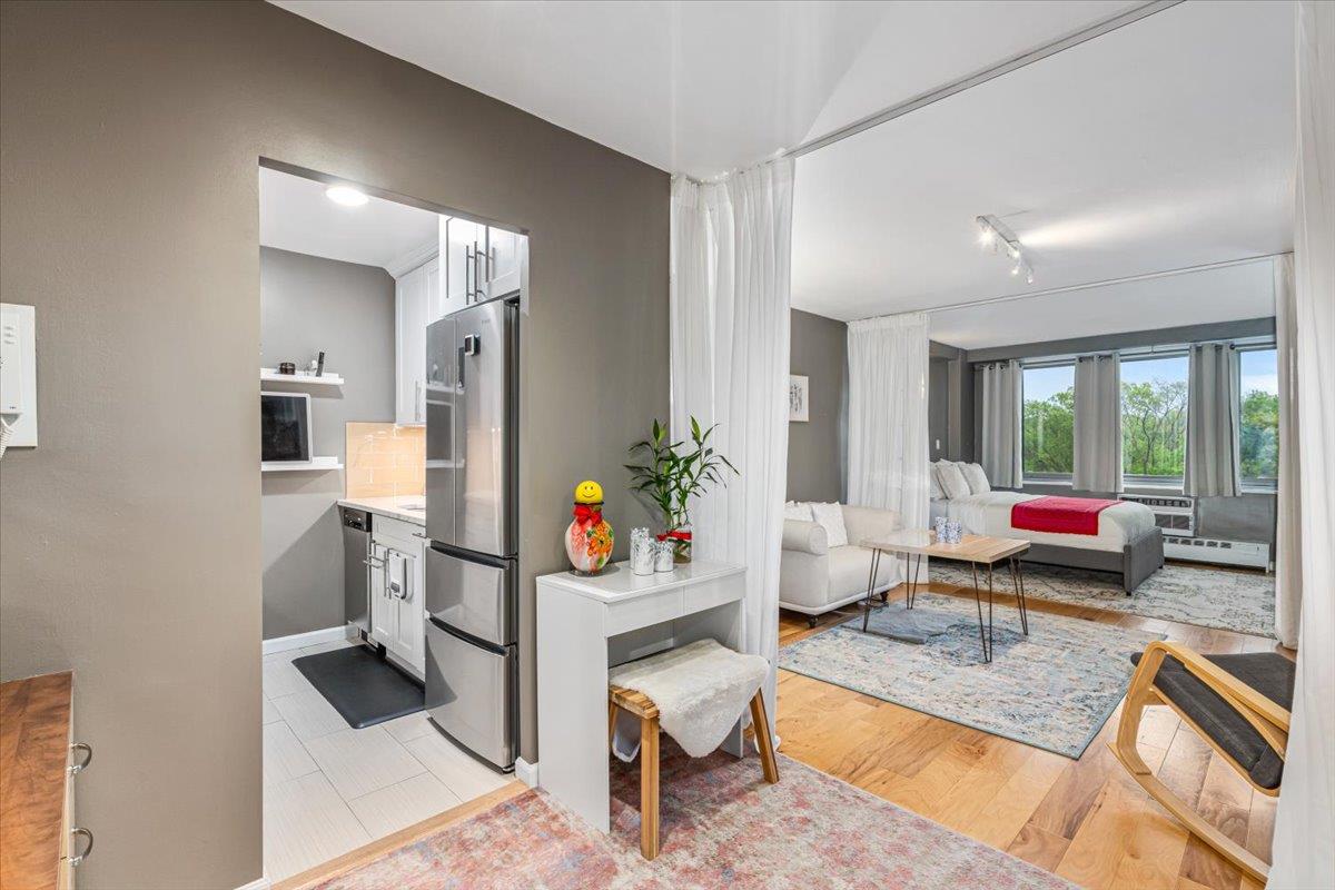 Property for Sale at 46th Avenue 8N, Bayside, Queens, NY - Bathrooms: 1 
Rooms: 1  - $275,000