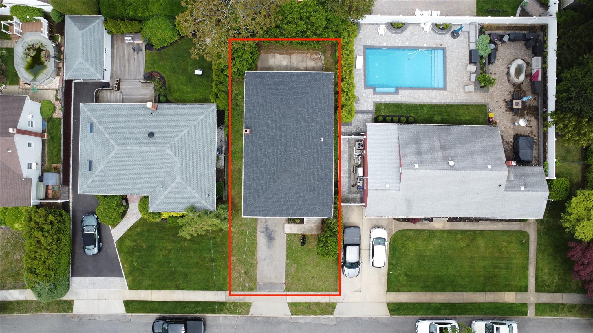 23 Cherokee Street, Massapequa, New York image 2