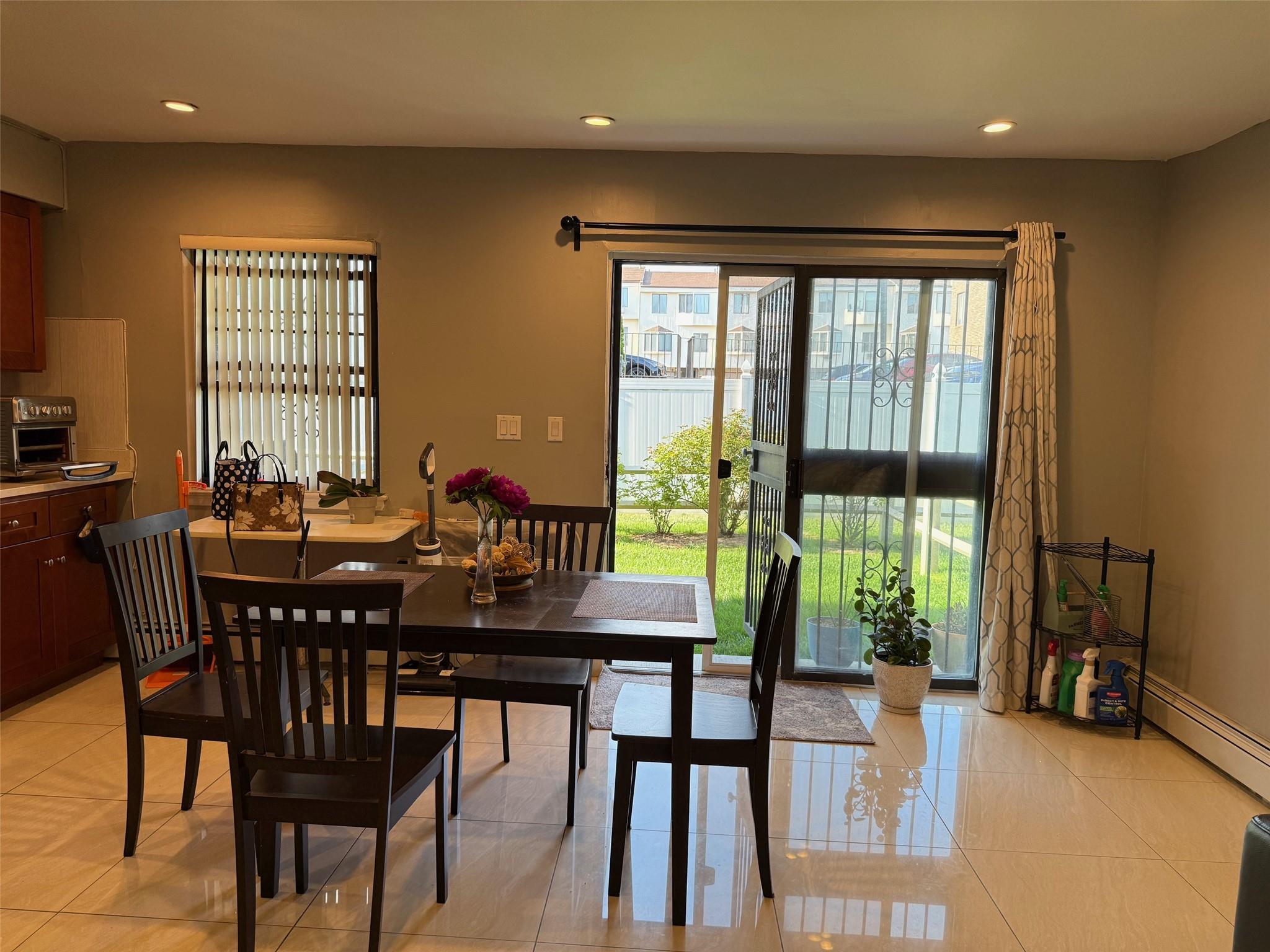 120-15 cove Court 90B