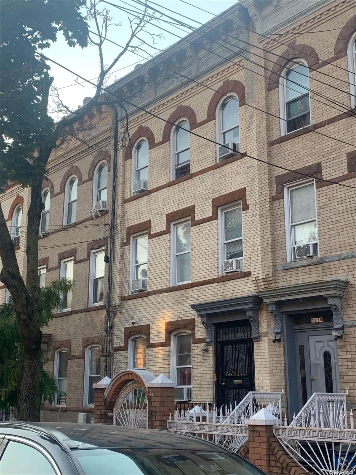 Linden Street, Ridgewood, Queens, NY - 8 Bedrooms  
5 Bathrooms - 