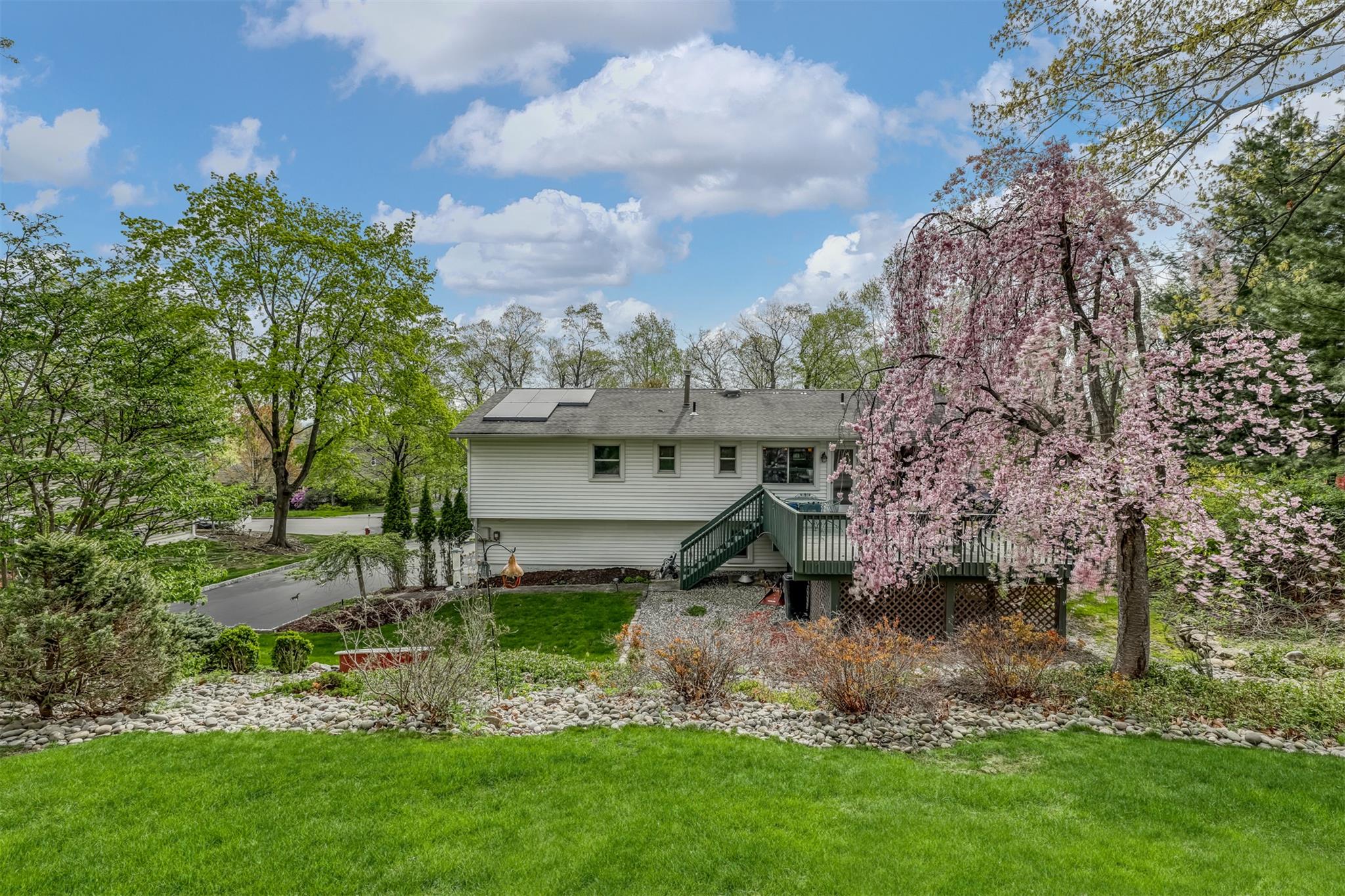 19 Strathmore Drive, New City, New York image 20