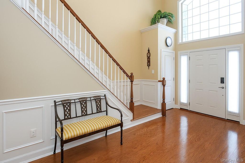 Photo of 106 Victoria Place, Melville, NY 11747 (MLS # 960314)