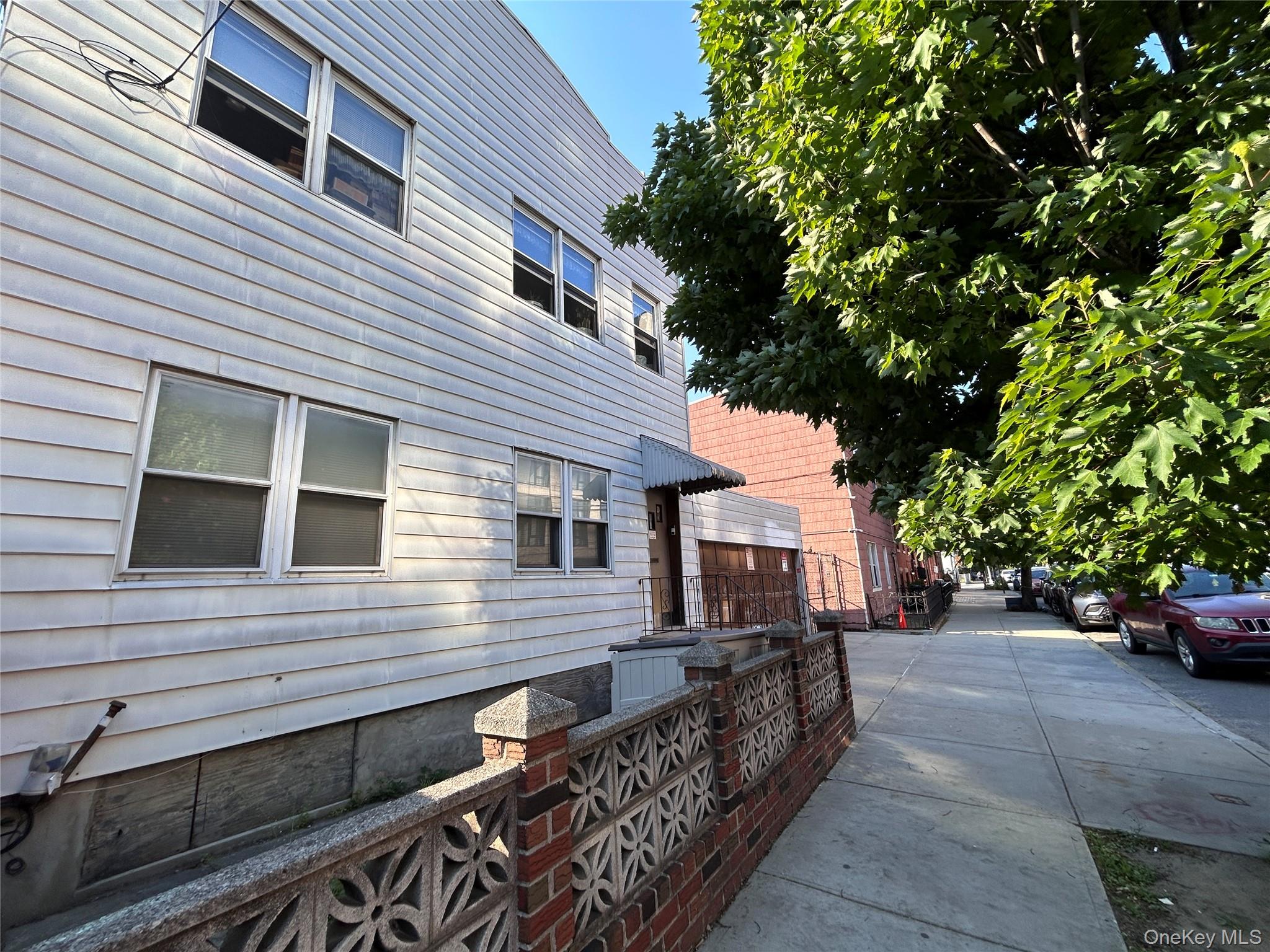 38-12 28th Street