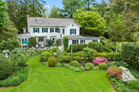 Photo of 94 Ryefield Road, Locust Valley, NY 11560 (MLS # 1064122)
