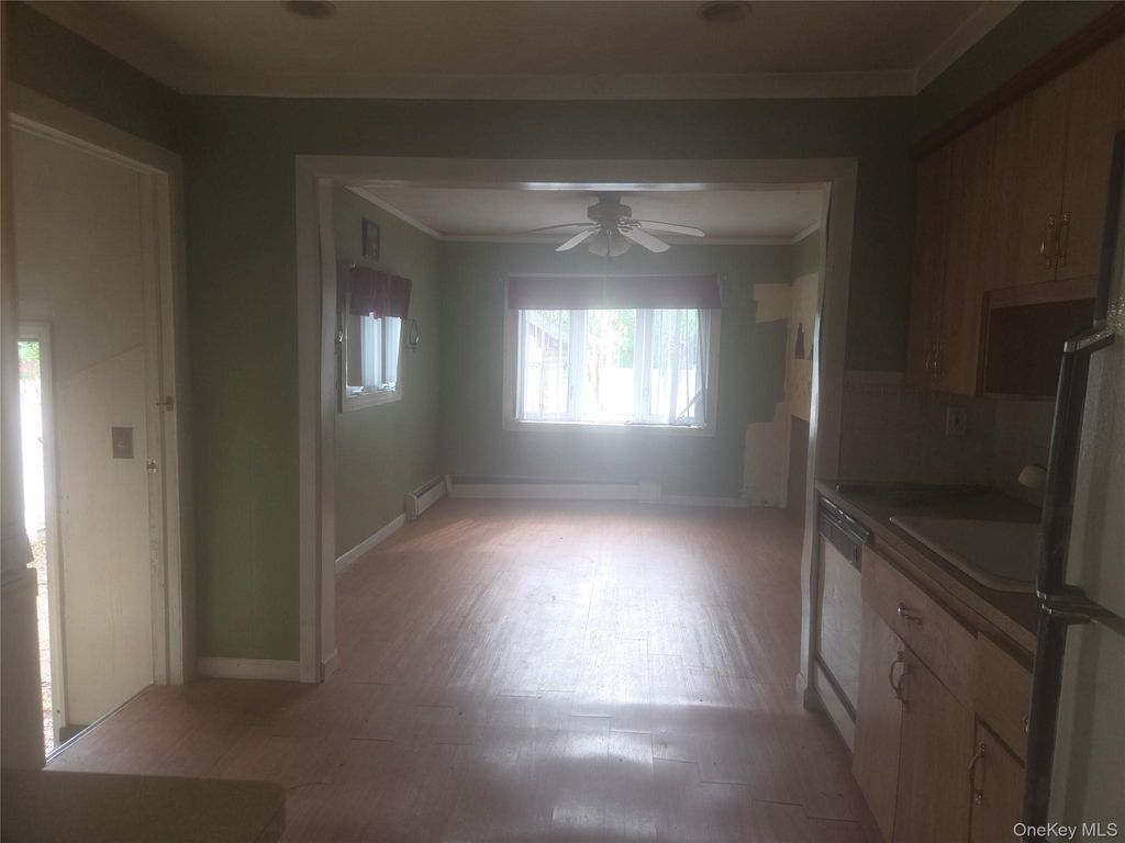 Photo of 218 Park Avenue, Hicksville, NY 11801 (MLS # 1006818)