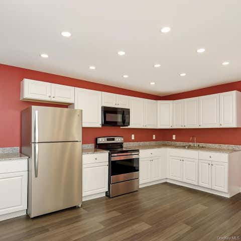 Apartment For Rent - 420 Broadway #3<br/> Monticello, NY 12701