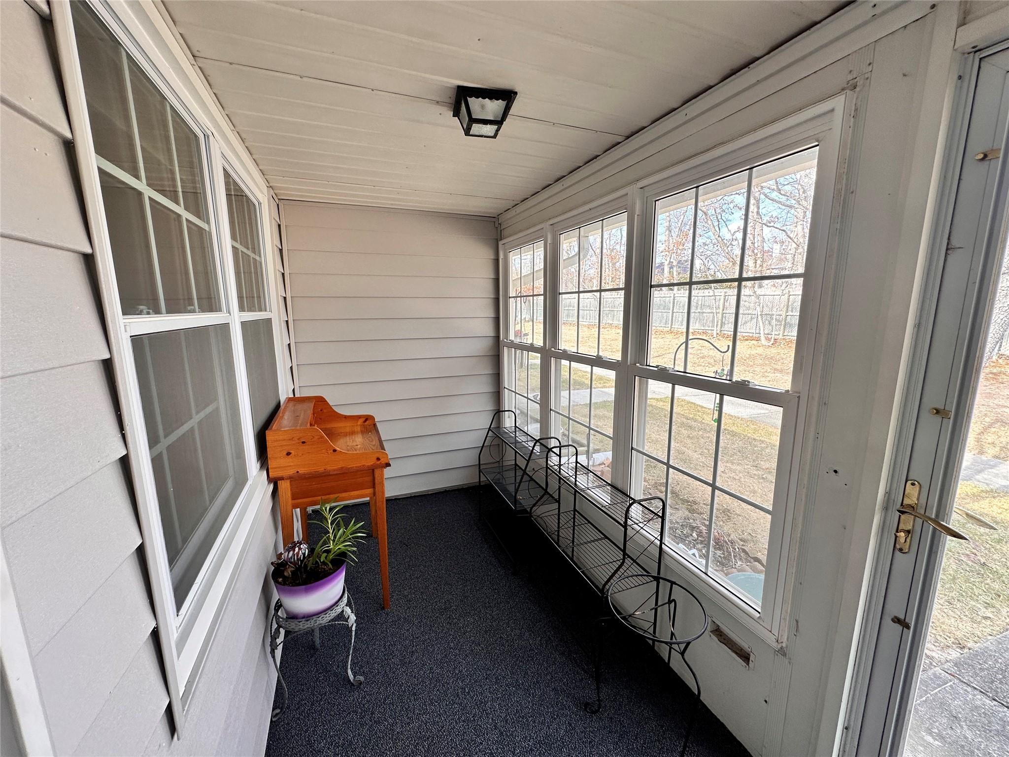 260 Newcastle Court #C, Ridge, New York image 4