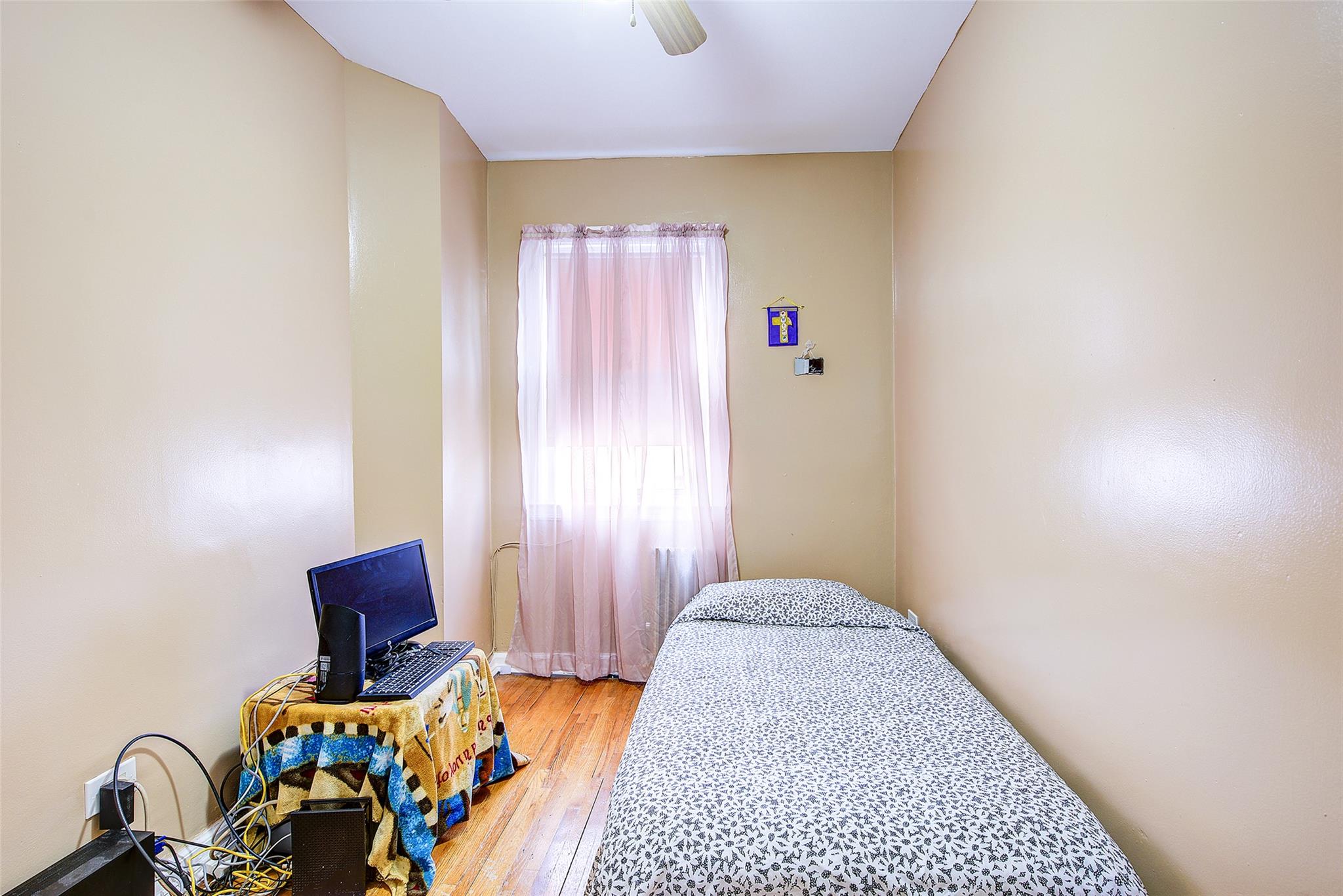 225-54 Murdock Avenue, Queens Village, New York image 20