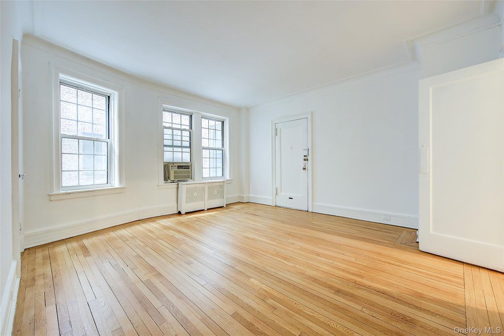 Photo of 6 Burns Street #211, Forest Hills, NY 11375 (MLS # 1000726)
