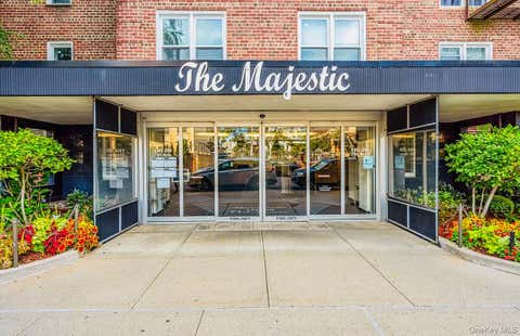 Photo of 110-20 71st Ave Ave #416, Forest Hills, NY 11375 (MLS # 1032553)