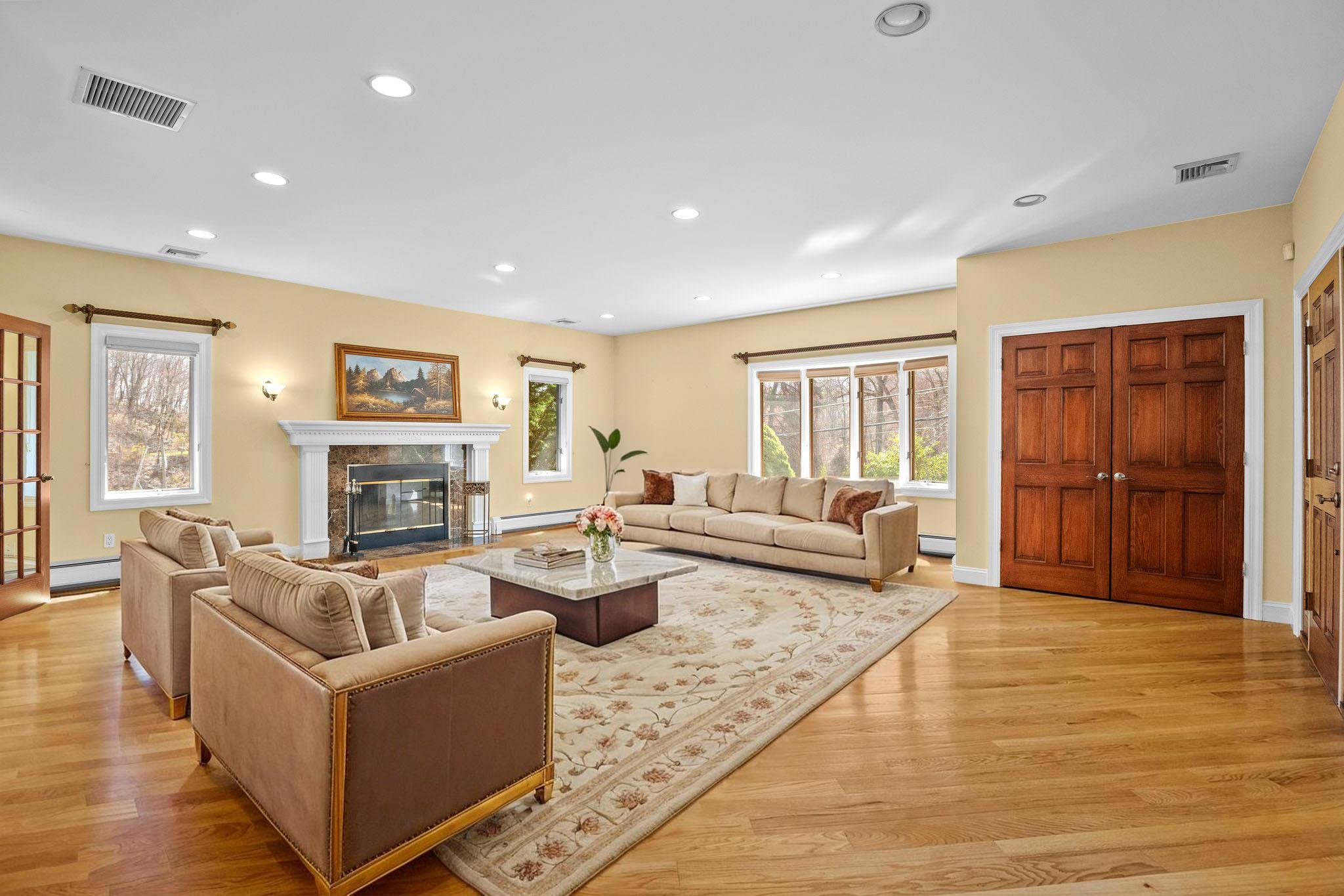 88 Jack Road, Cortlandt Manor, New York image 2
