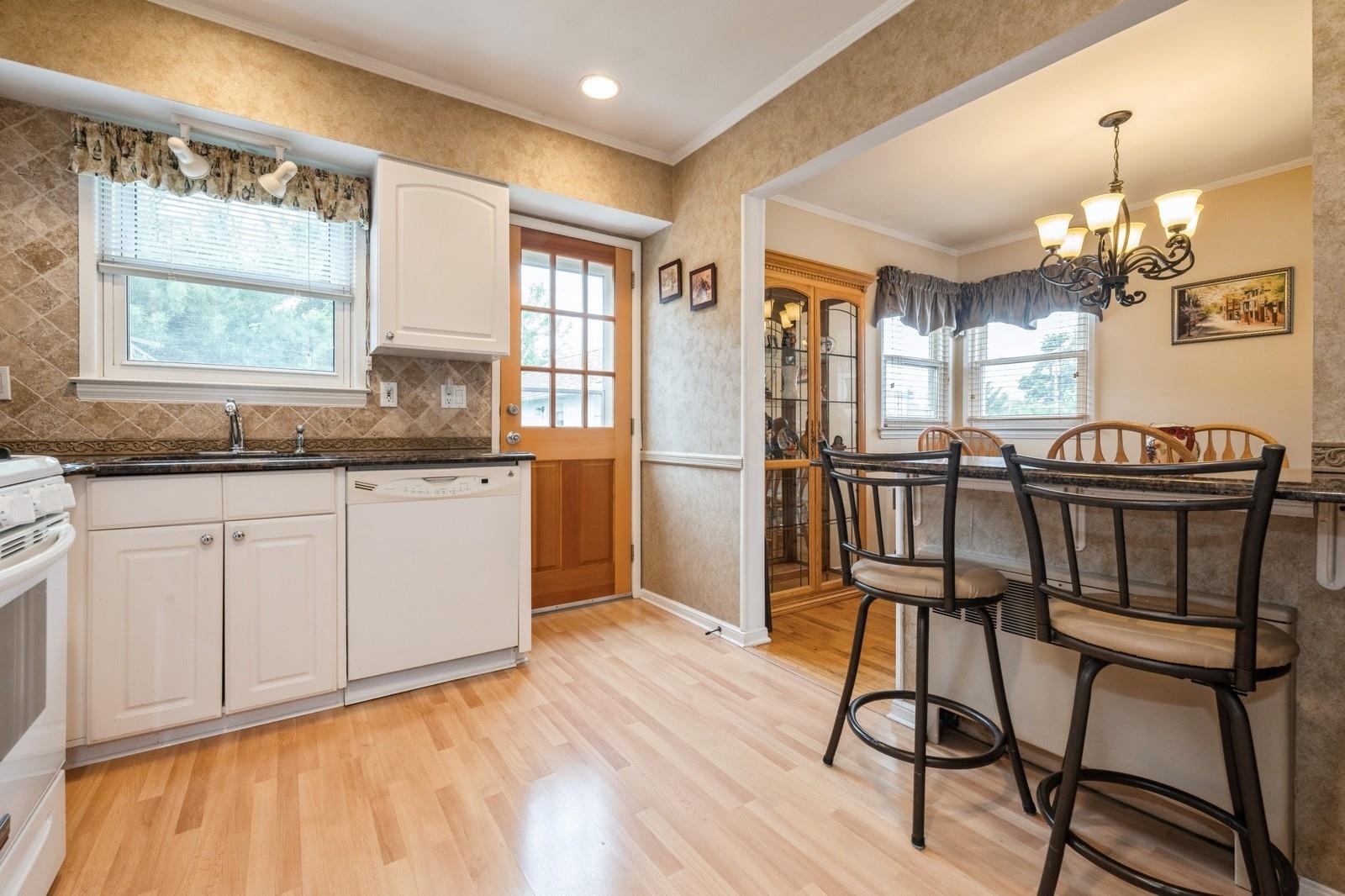 3668 Sherry Avenue, Wantagh, New York image 7