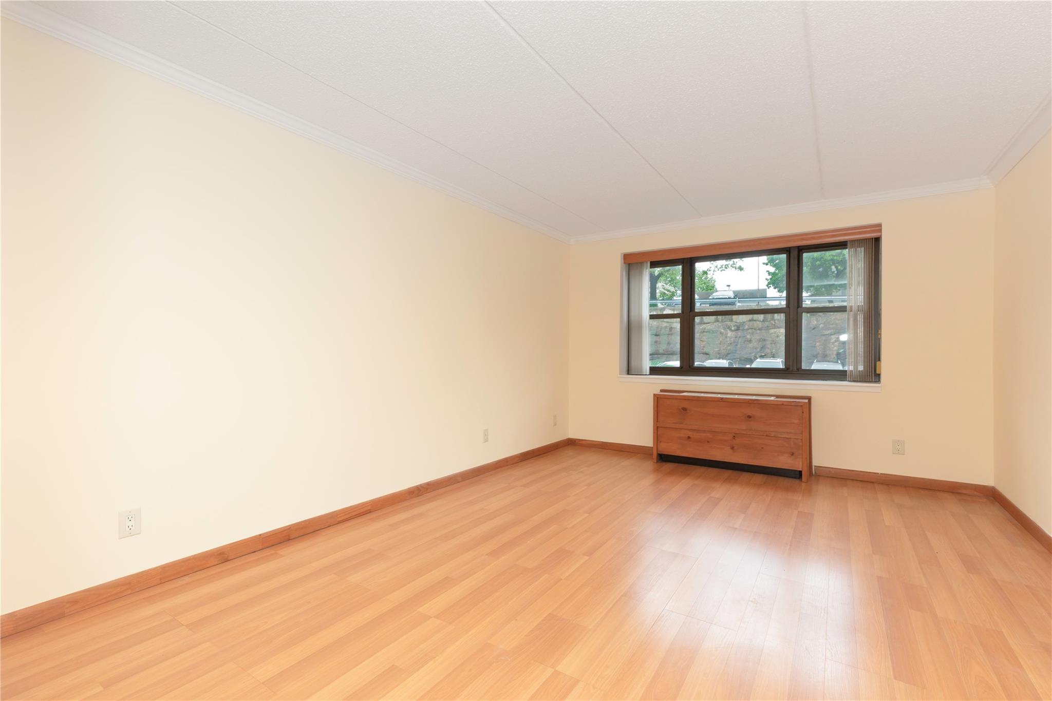 1376 Midland Avenue #307, Bronxville, New York image 9