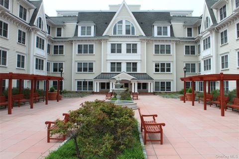 Condo For Sale - 225 Stanley Avenue #109<br/> Mamaroneck, NY 10543