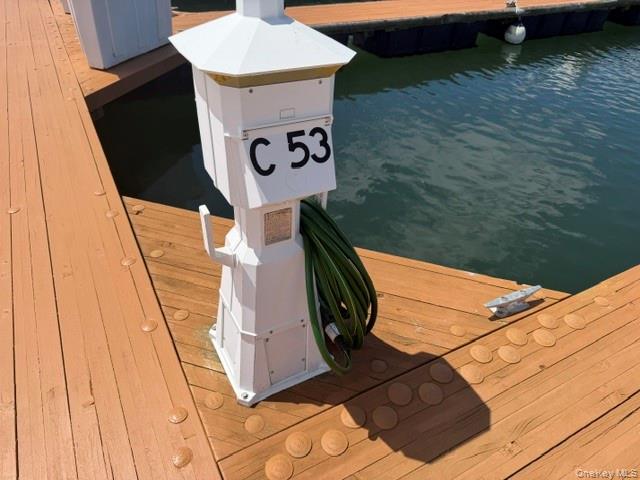 148 City Island C-53