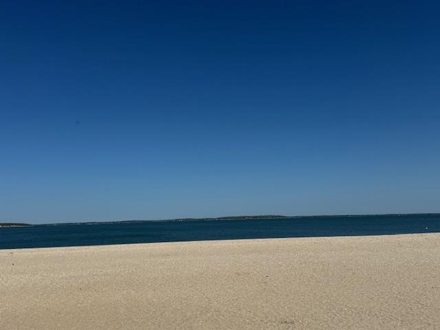 1610 Majors Path, Southampton, New York image 38