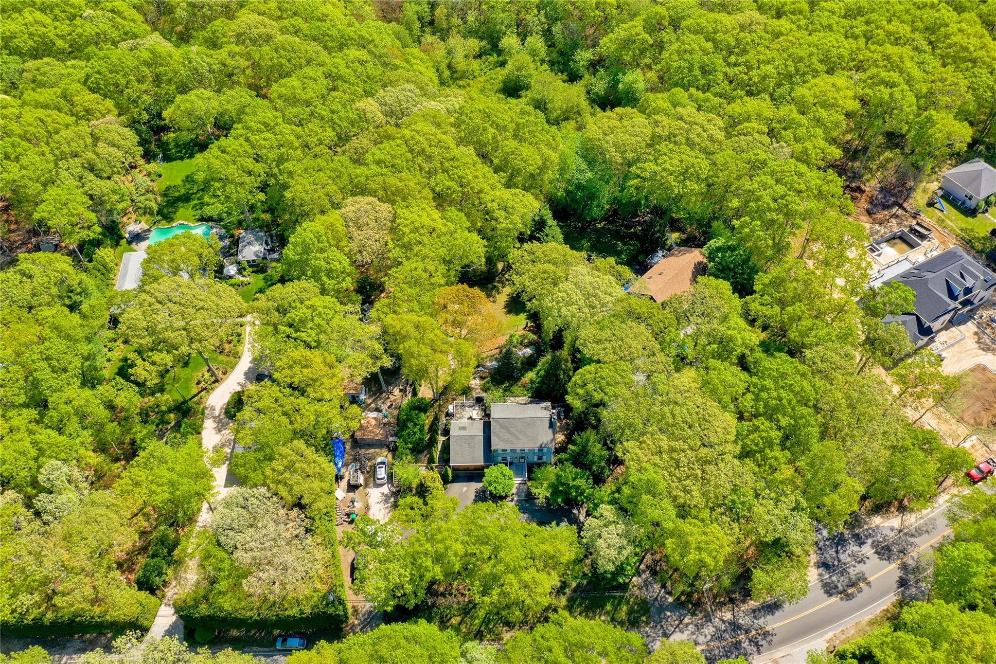 1610 Majors Path, Southampton, New York image 33
