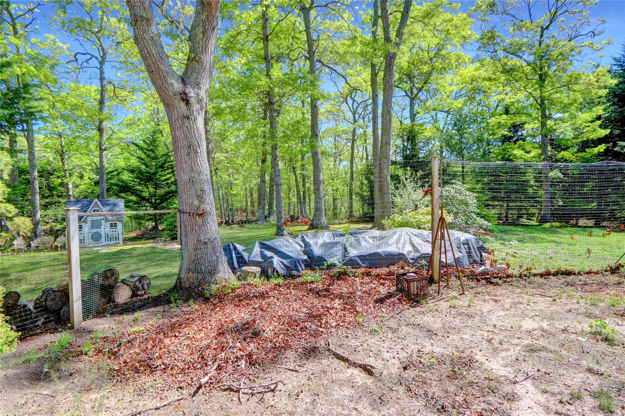 1610 Majors Path, Southampton, New York image 27