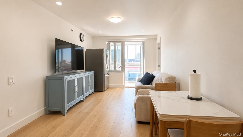Photo of 13119 Fowler Ave AVE #4C, Flushing, NY 11355 (MLS # 1045379)