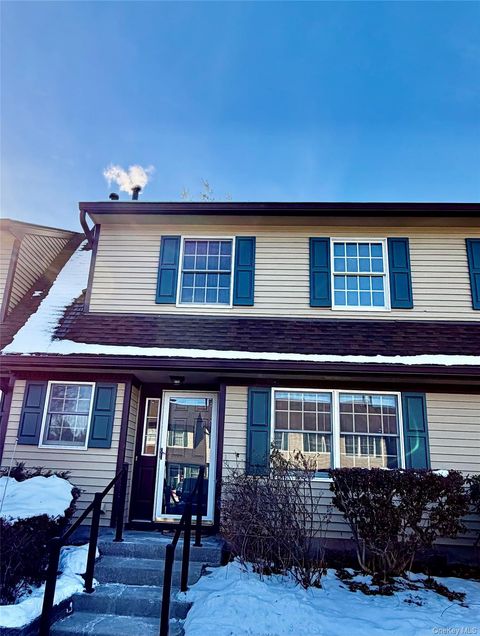 27 Wintergreen Court Montgomery NY 12549