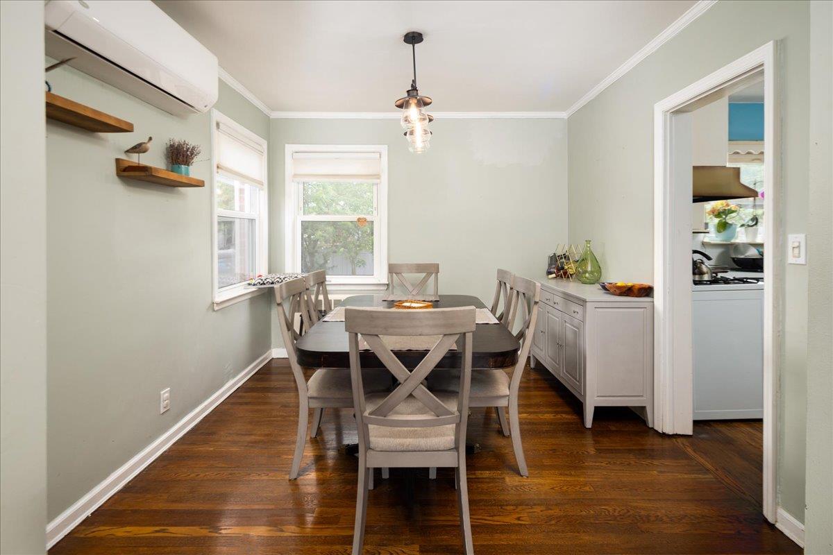 66 Trafalgar Square, Lynbrook, New York image 5