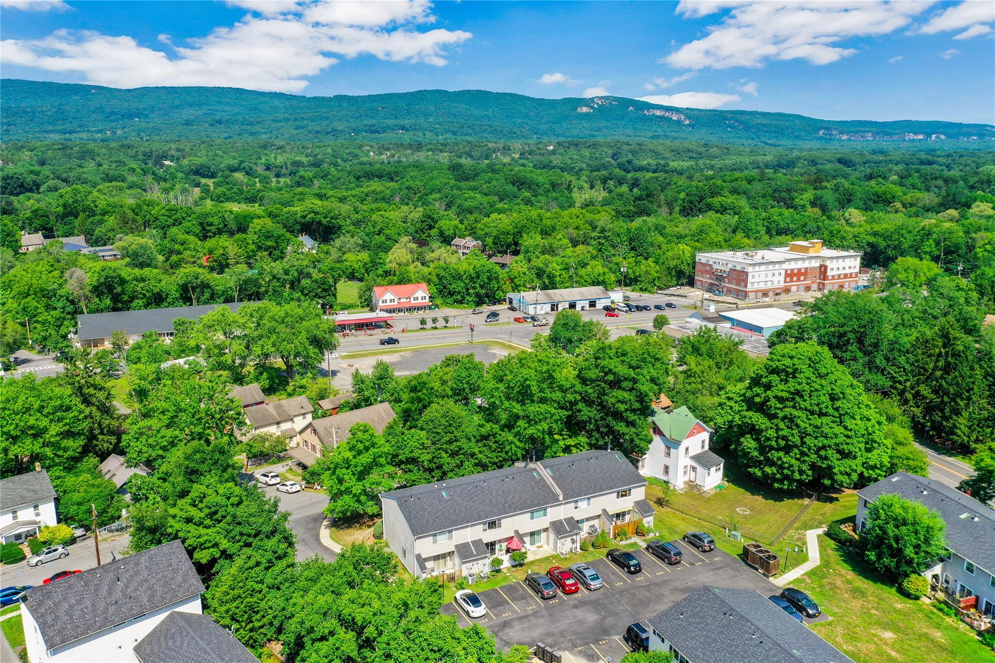 803 Briarwood Court, New Paltz, New York image 18