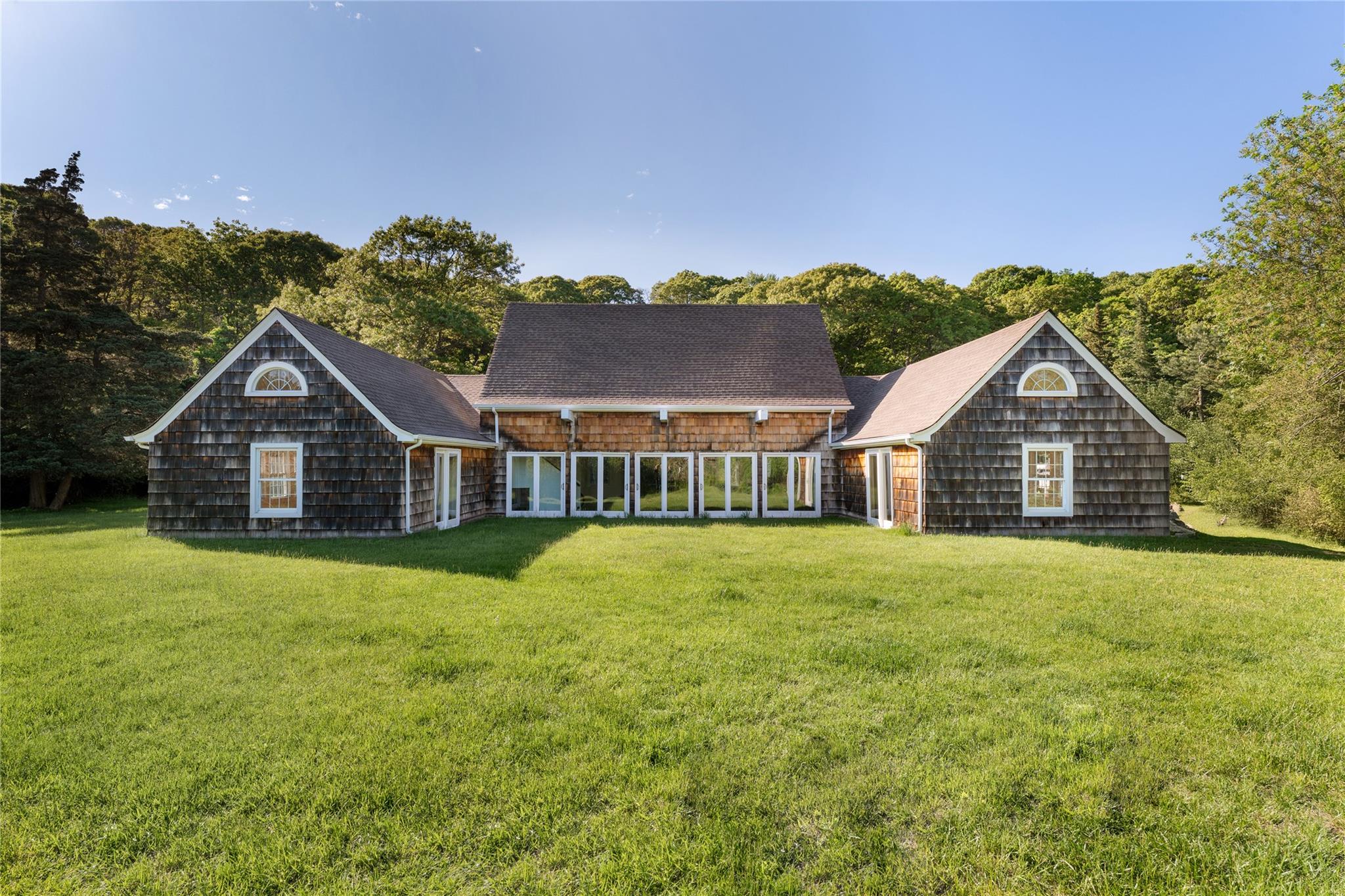 Property for Sale at W Meadow Road, East Setauket, Hamptons, NY - Bedrooms: 5 
Bathrooms: 5  - $1,900,000