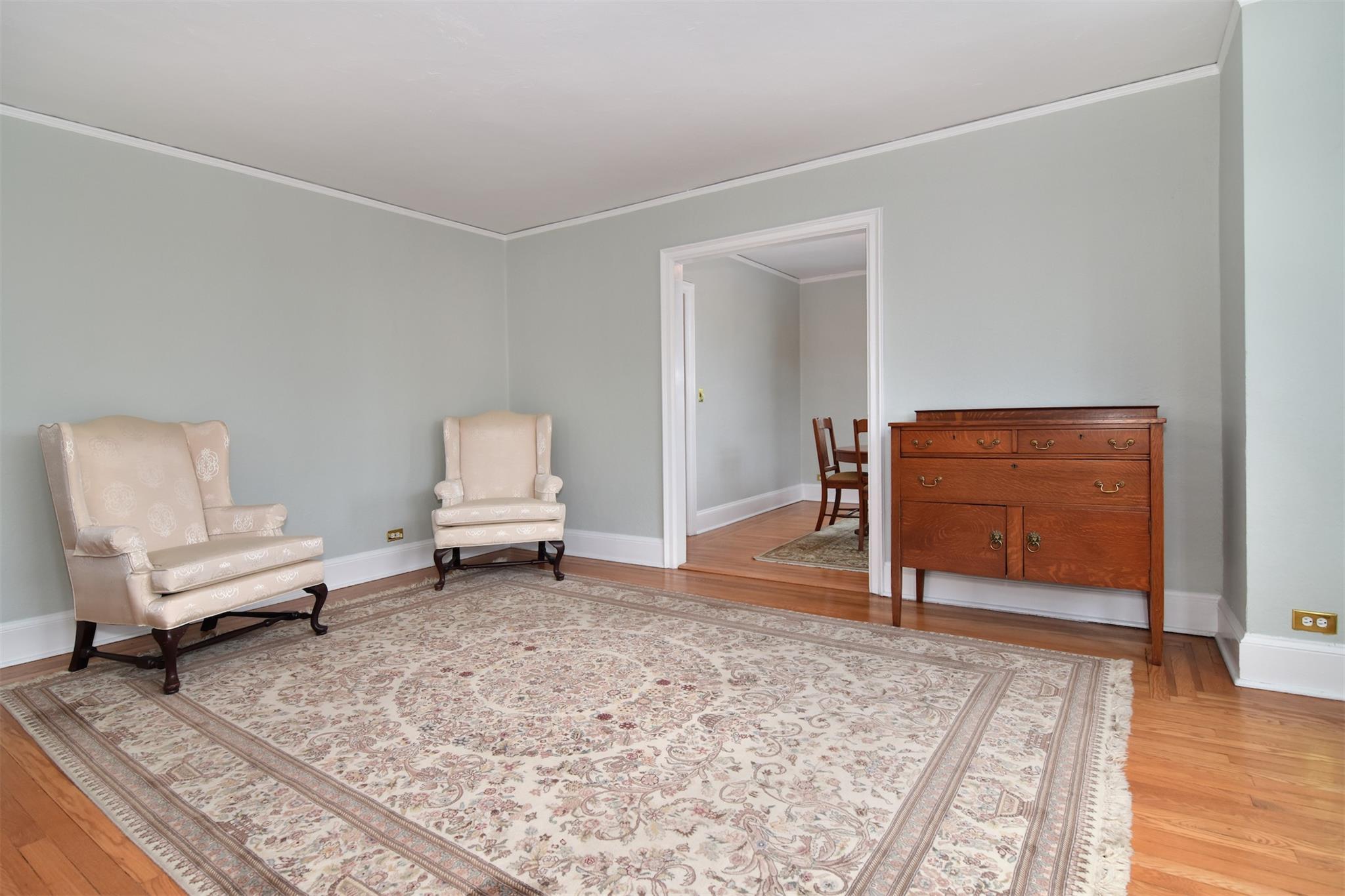 132 Pondfield Road #4D, Bronxville, New York image 3