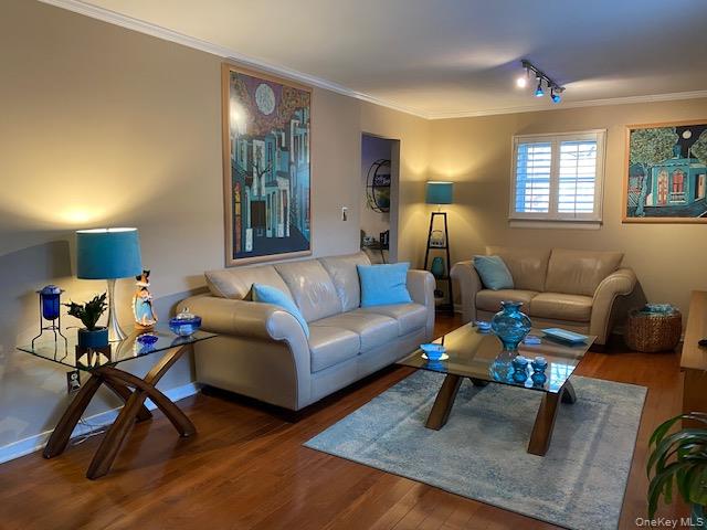 260-17 75th Avenue Duplex