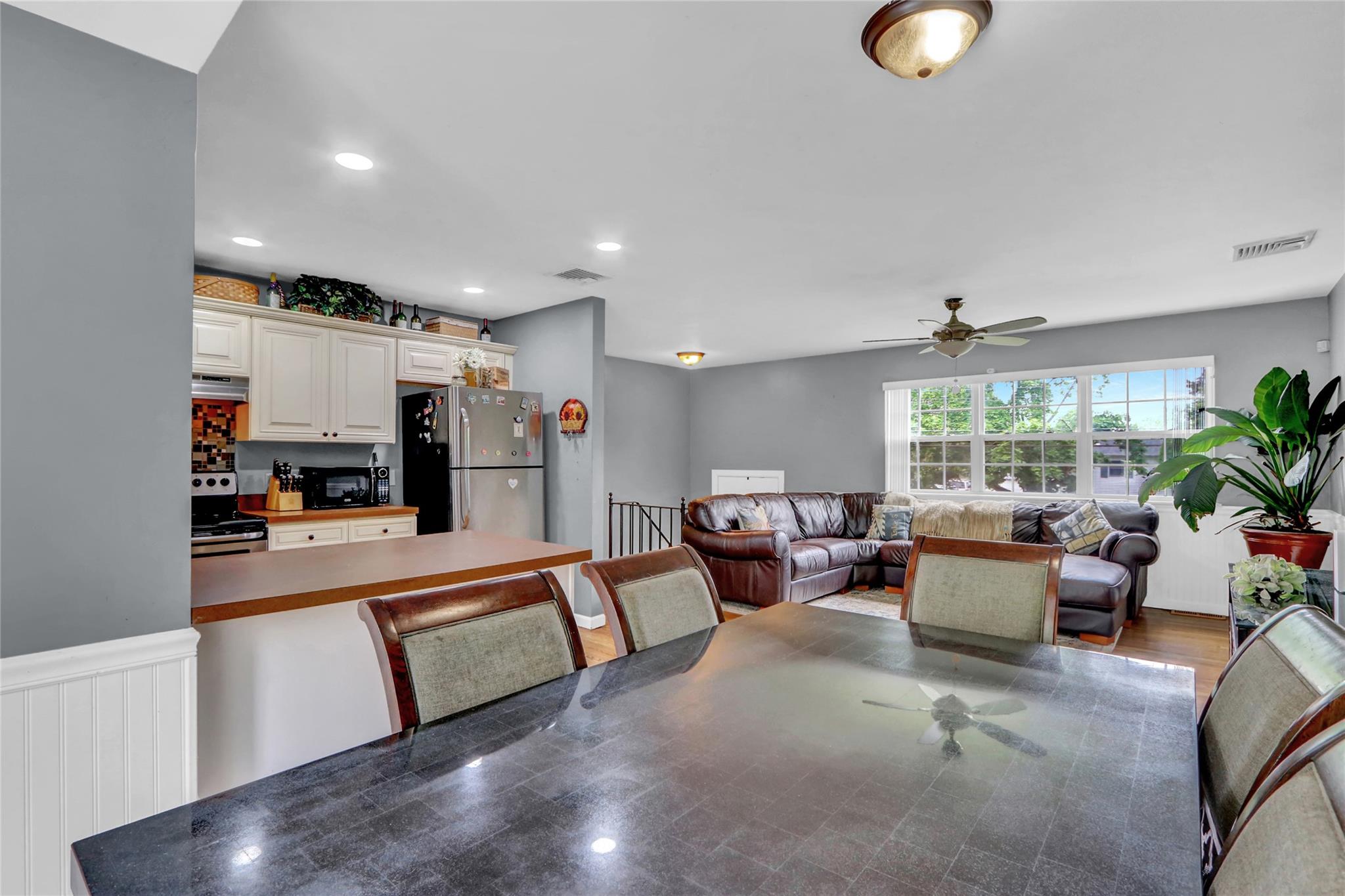 3103 New London Avenue, Medford, New York image 9