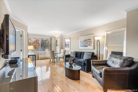 Homes For Sale - 220-55 46th Avenue #5P<br/> Bayside, NY 11361