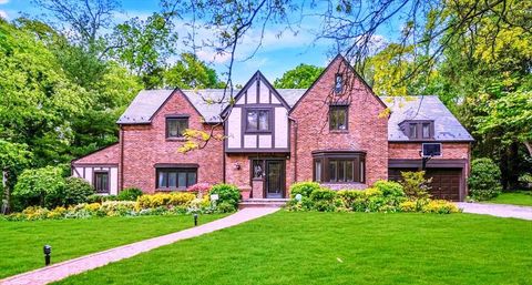 1 Wensley Drive Great Neck NY 11021