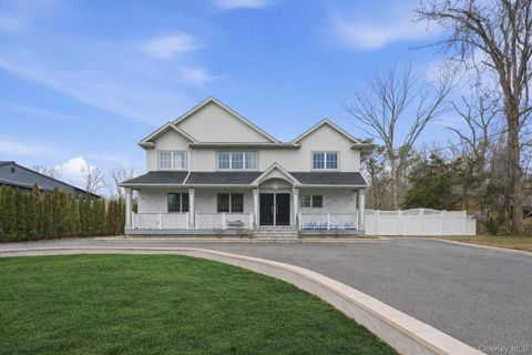 171 Oakfield Avenue Dix Hills NY 11746