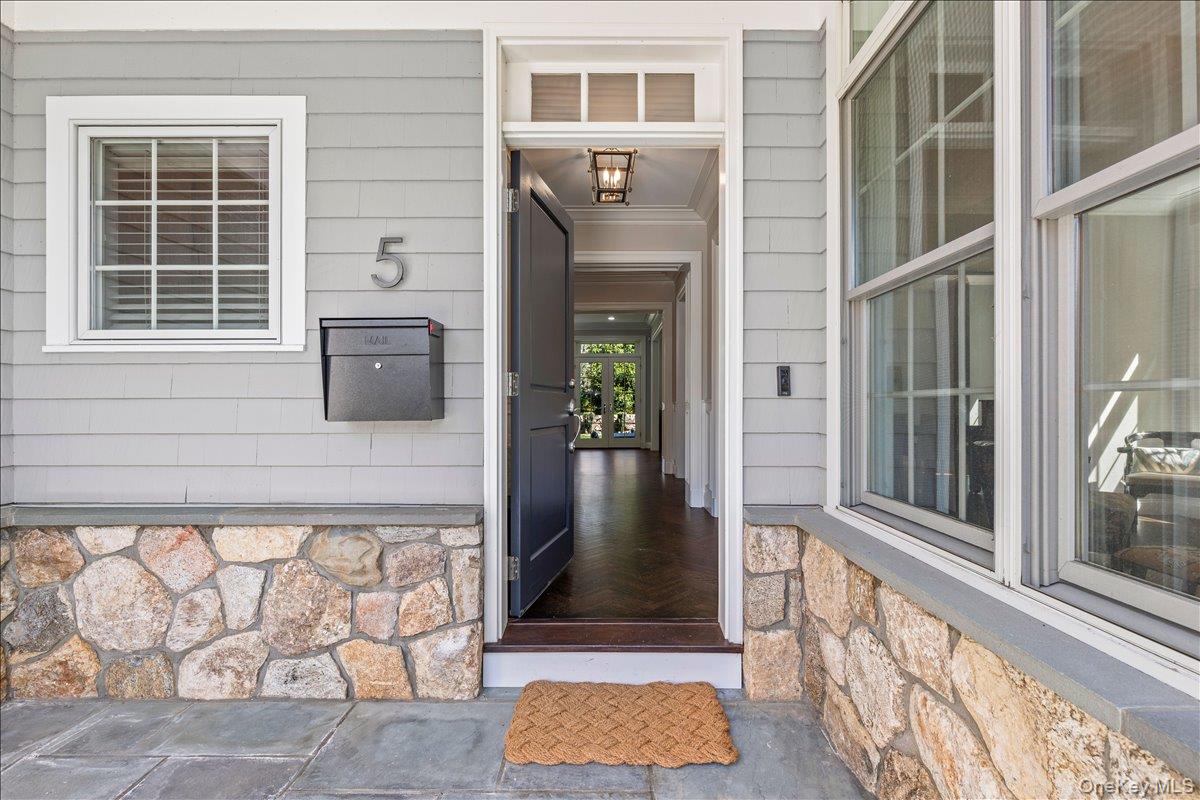 5 Rockridge Road