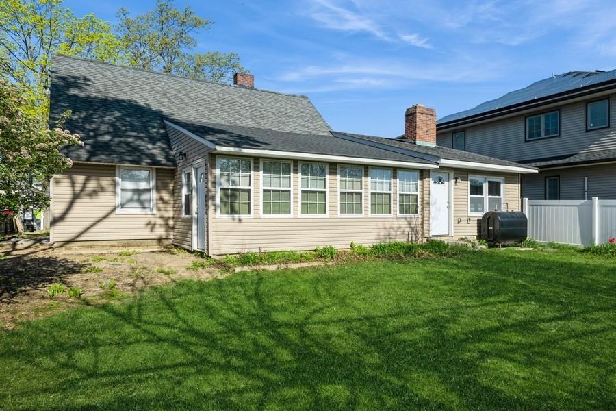 15 Long Lane, Levittown, New York image 25