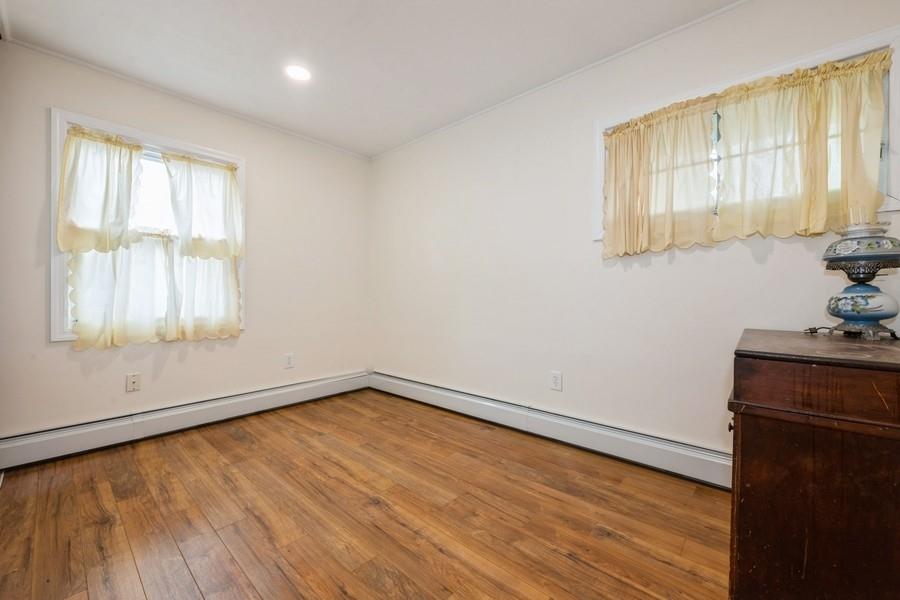 15 Long Lane, Levittown, New York image 15