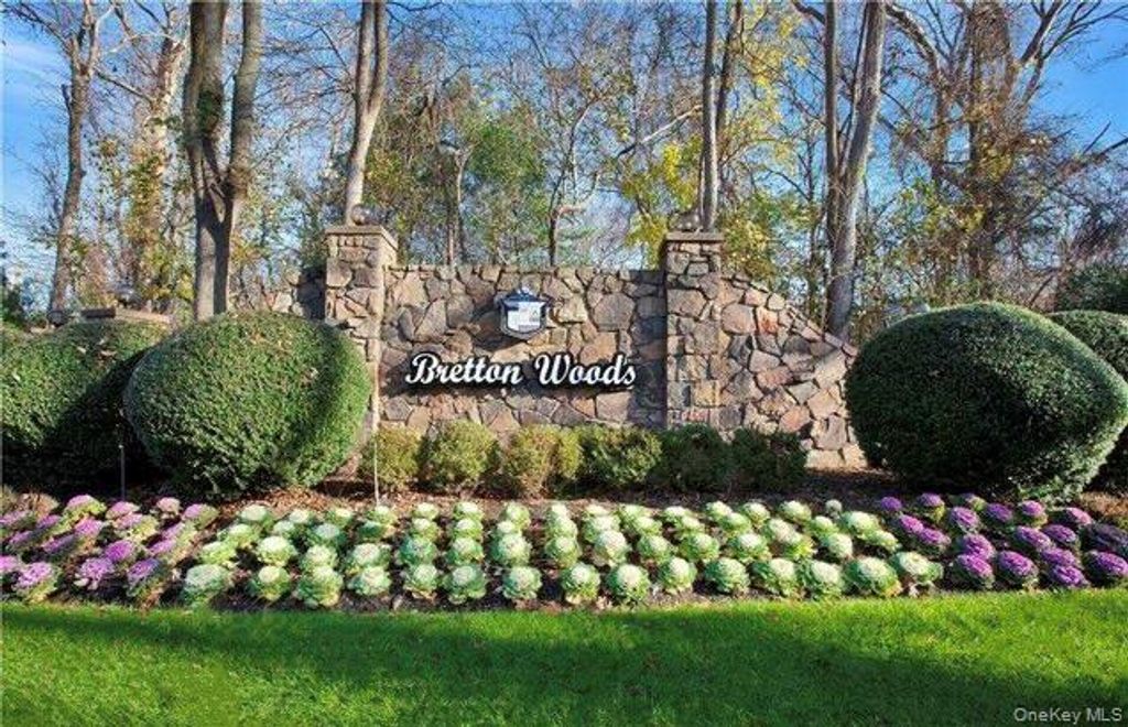 Photo of 937 Skyline Drive, Coram, NY 11727 (MLS # 1013180)
