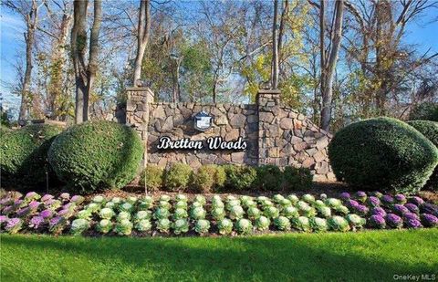 Homes For Sale - 937 Skyline Drive<br/> Coram, NY 11727