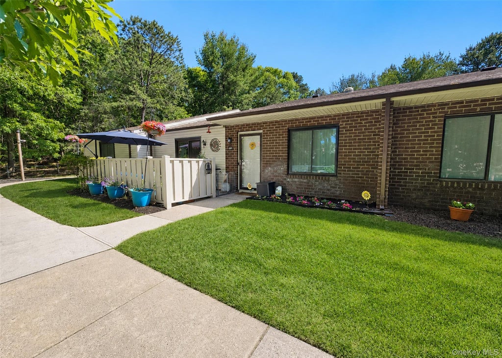 Photo of 937 Skyline Drive, Coram, NY 11727 (MLS # 1013180)