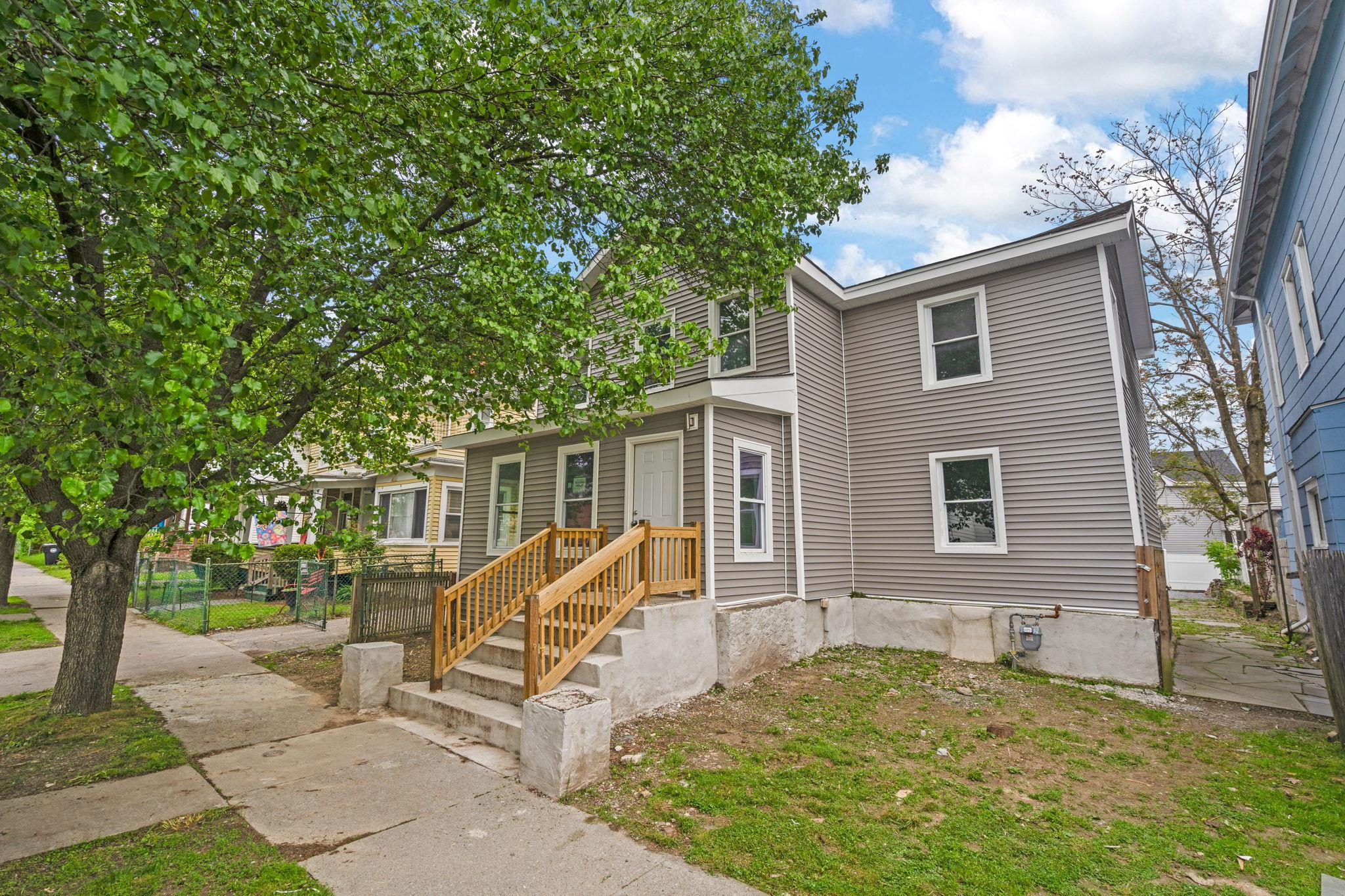 Grant Street, Poughkeepsie, New York - 4 Bedrooms  
2 Bathrooms - 