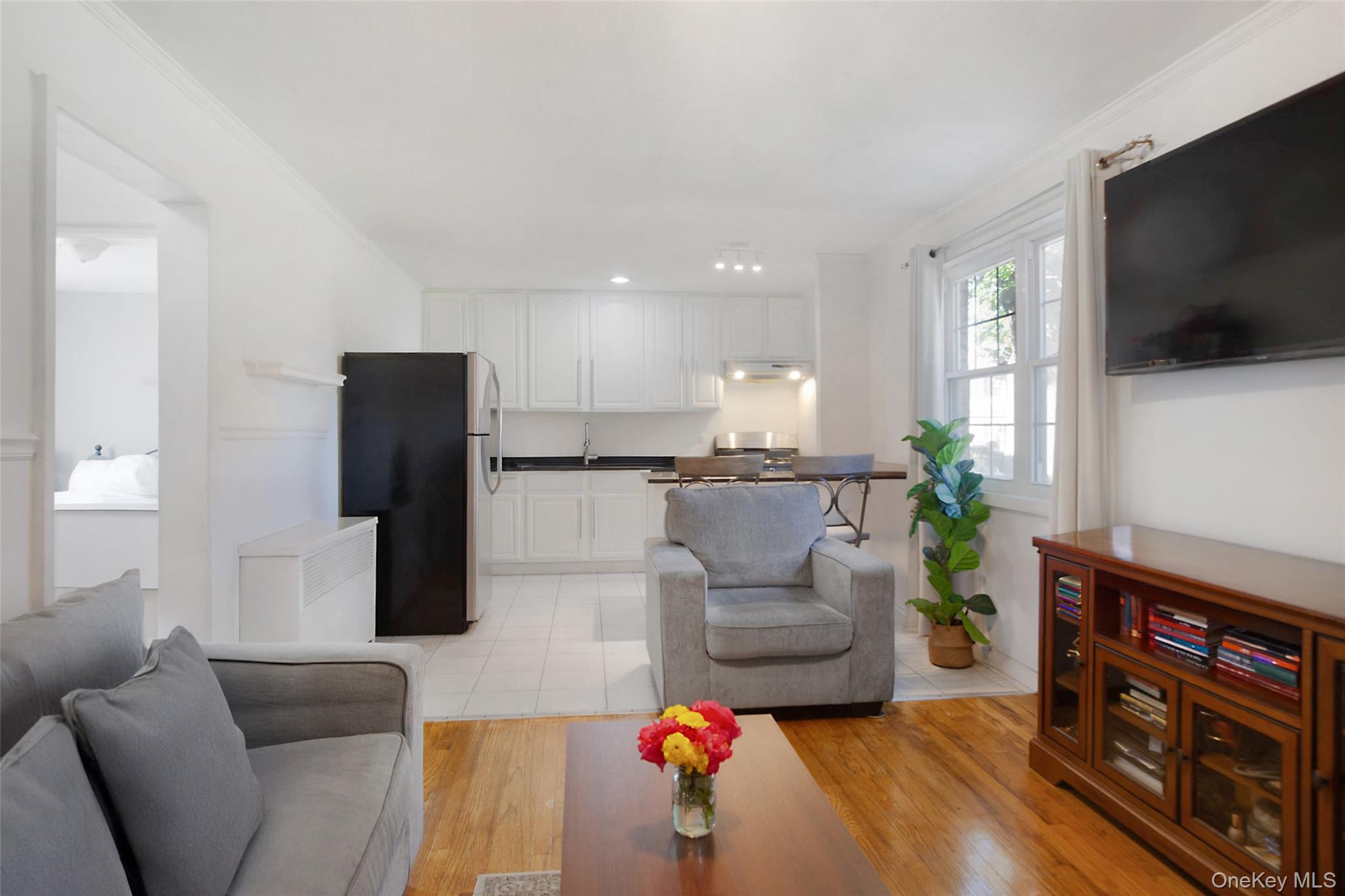 224-62 Horace Harding Expressway 1st Fl