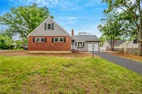 Homes For Sale - 24 Russell Street<br/> Amityville, NY 11701
