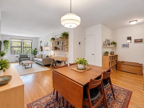 Photo of 282 E 35th Street #5A, Brooklyn, NY 11203 (MLS # 1060023)