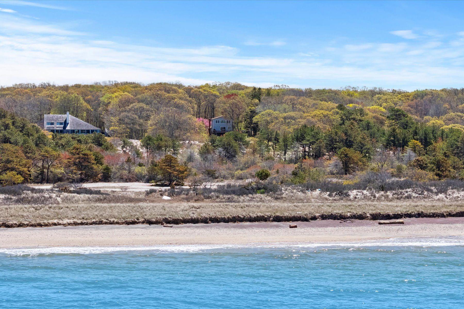 5615A Soundview Avenue, Southold, New York image 2