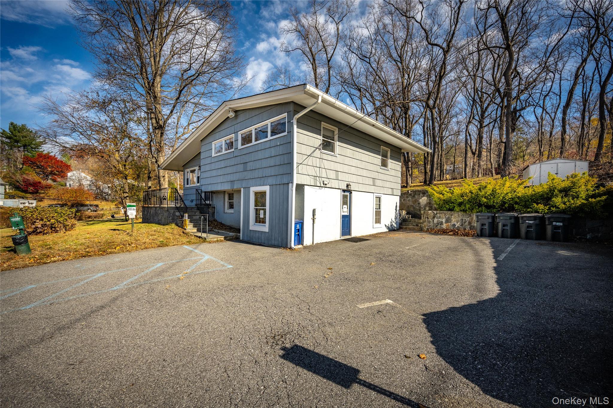 320 N Highland Avenue